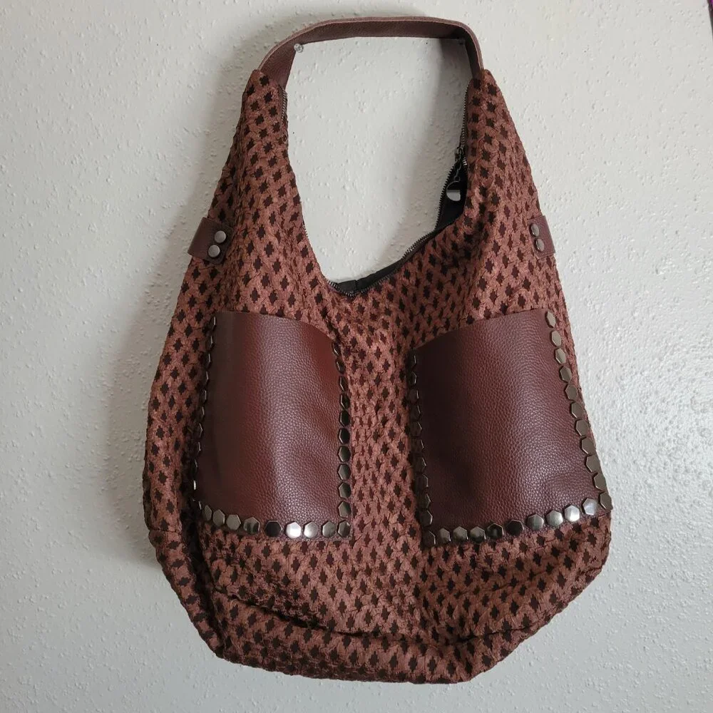 Elegant Women's Shoulder Bag
